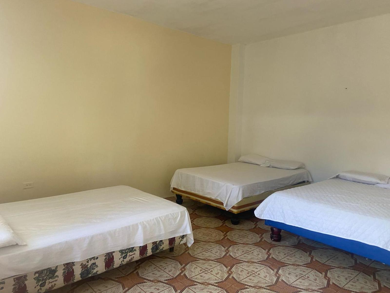 Hosteria Del Puerto Puerto López Kültér fotó